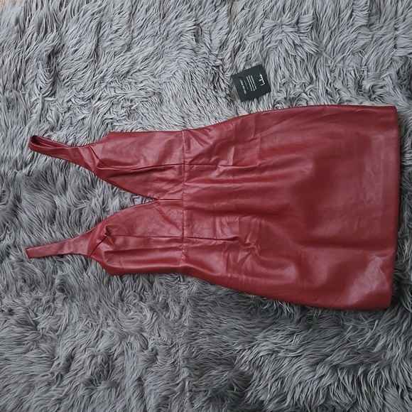 NWT Lulus Perfect Pick Brick Red Vegan Leather Bodycon Mini Dress - Size S - Picture 5 of 7